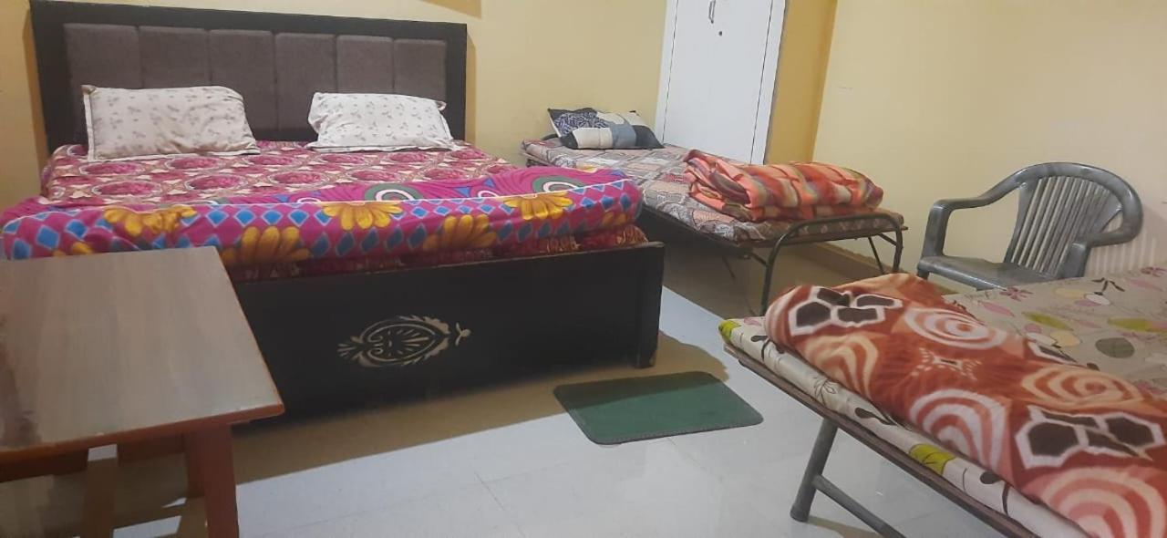 Gopal Sadan-2 Apartman Vrindávan Kültér fotó