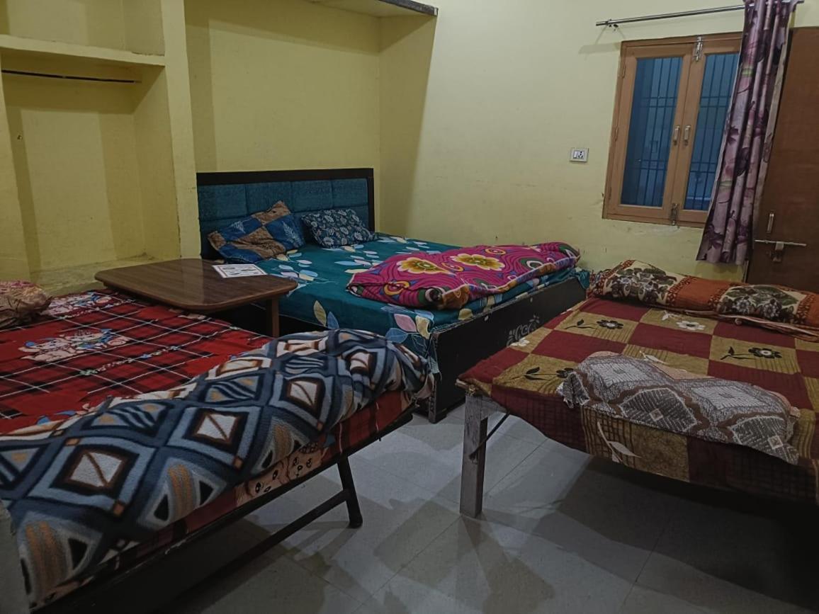 Gopal Sadan-2 Apartman Vrindávan Kültér fotó
